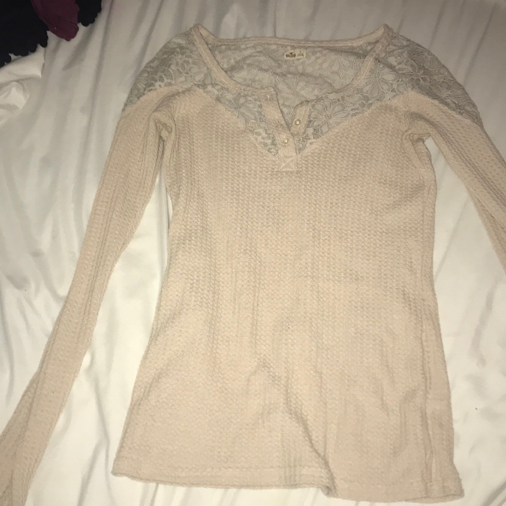 Cream lace and waffle hollister long sleeve top